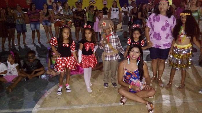 Crianças se divertem em matinê de Carnaval em Santo Inácio - Imagem 1