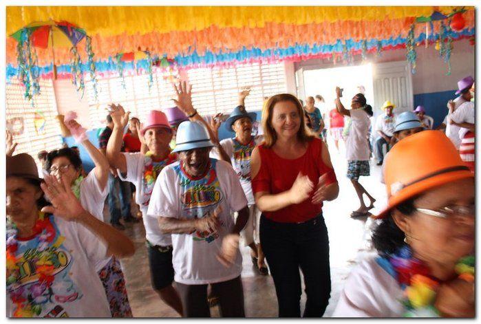 SEMTAC realiza o Carnaval do Idoso-edição 2017 - Imagem 88