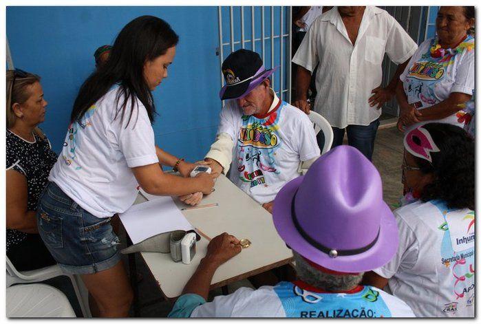 SEMTAC realiza o Carnaval do Idoso-edição 2017 - Imagem 12