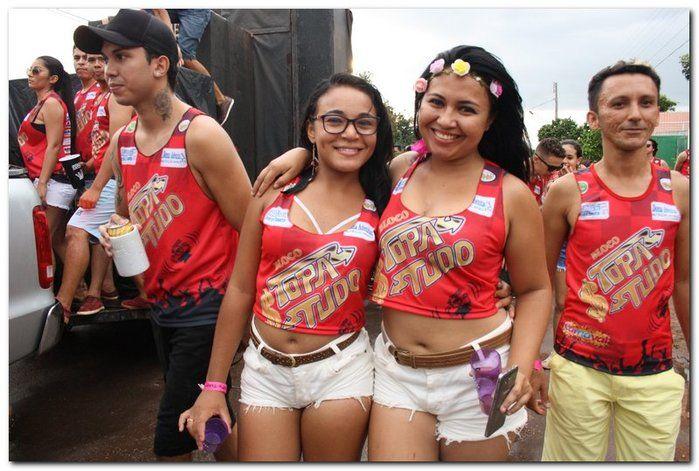 Desfile dos blocos em Inhuma fascinam por onde passam   - Imagem 26