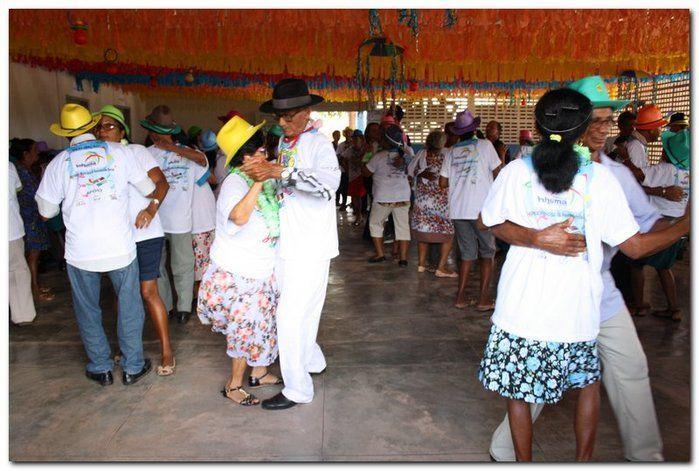 SEMTAC realiza o Carnaval do Idoso-edição 2017 - Imagem 92