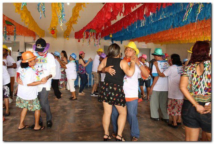 SEMTAC realiza o Carnaval do Idoso-edição 2017 - Imagem 65