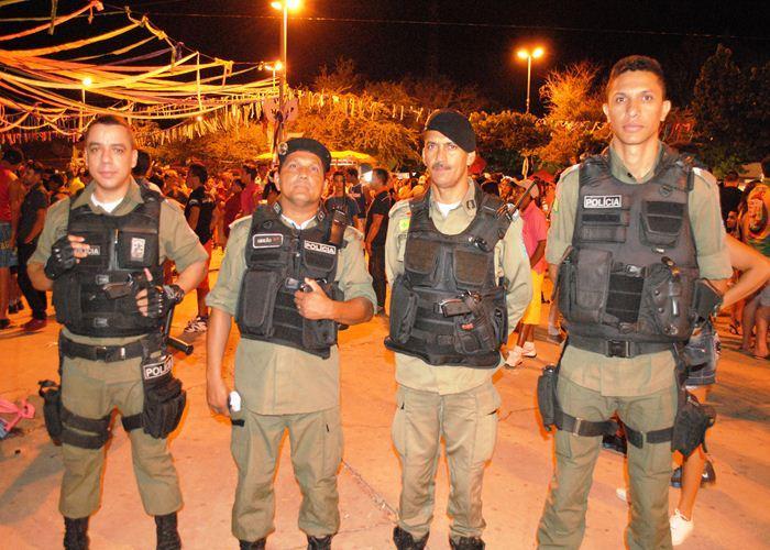 Pedro II realizará sua última noite de carnaval nesta terça - Imagem 14