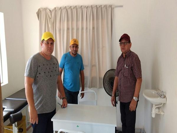 Prefeito de Tairo  visita escola e posto de saúde de localidade - Imagem 3