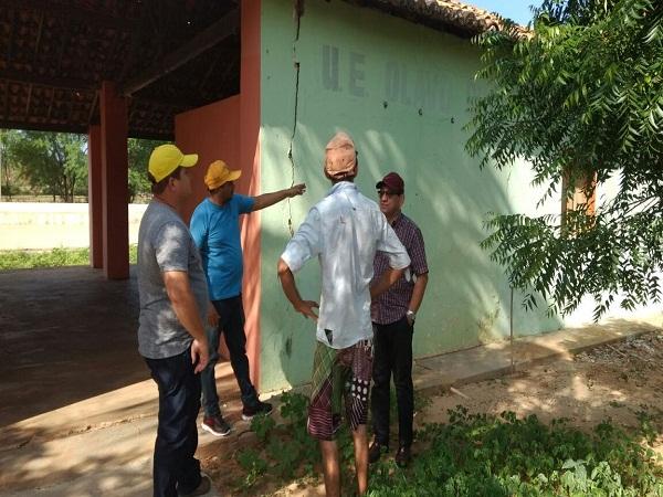 Prefeito de Tairo  visita escola e posto de saúde de localidade - Imagem 8