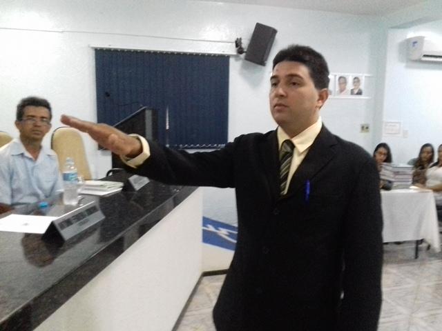 Segundo suplente Waguim toma posse como vereador em Dom Expedito - Imagem 19