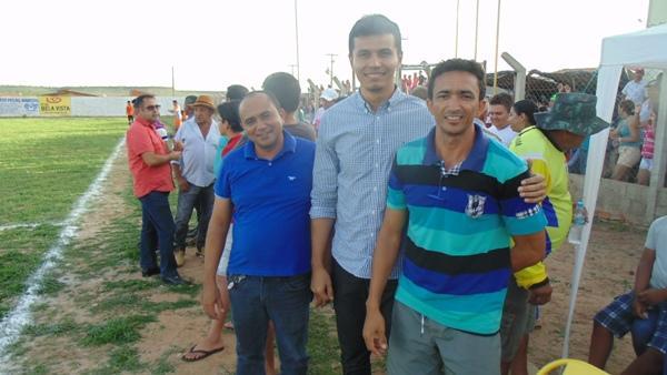 Deputados Rodrigo Martins e  Rubem Martins visitam Santo Inácio - Imagem 20