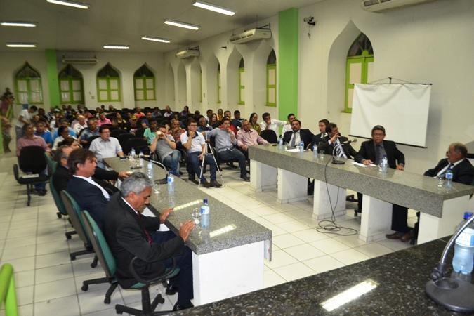 Prefeito diz na Câmara que vai fazer reforma administrativa  - Imagem 2