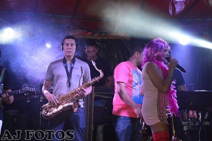 Carnaval contagia foliões. - Imagem 44