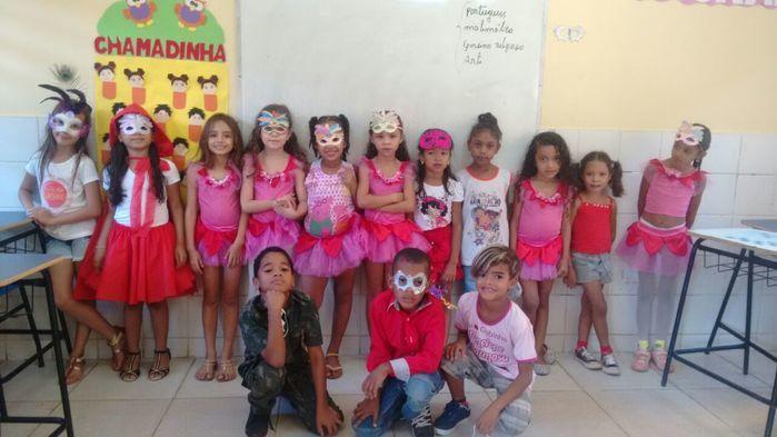 Escolas municipais comemoram o carnaval - Imagem 4