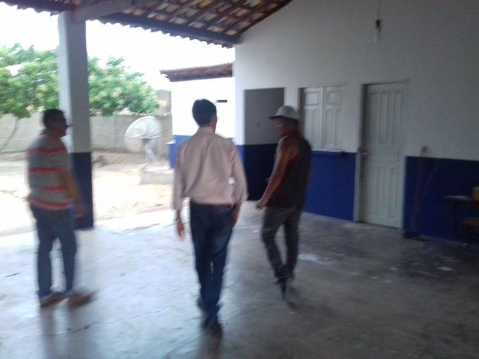Prefeito Valmir Barbosa visita obras em andamento no município - Imagem 58