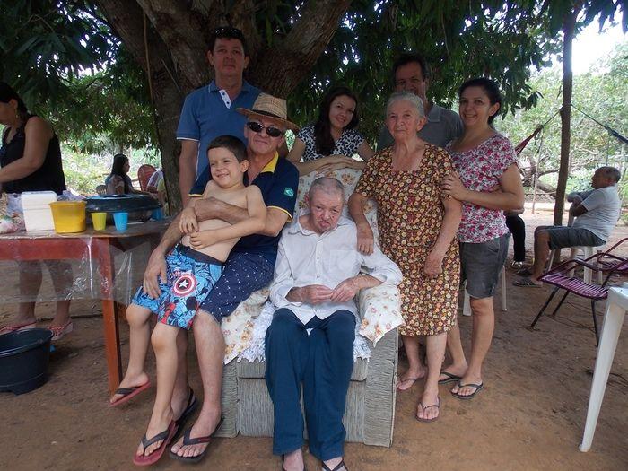 Família realiza almoço de 80 anos do Sr. João Higino. - Imagem 21