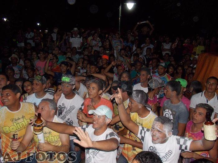 Carnaval contagia foliões. - Imagem 77