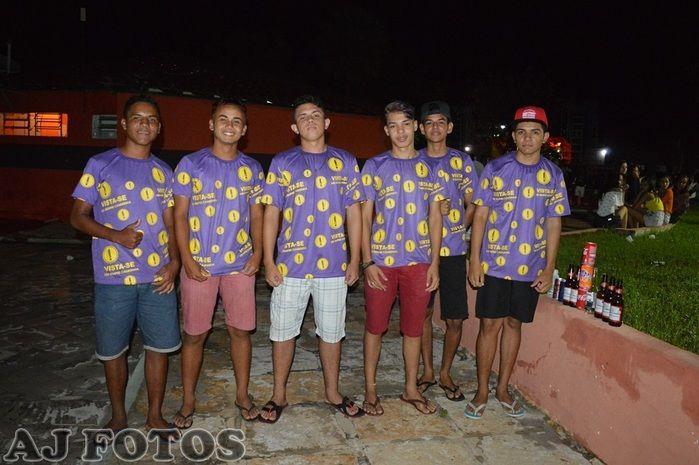 Carnaval contagia foliões. - Imagem 25