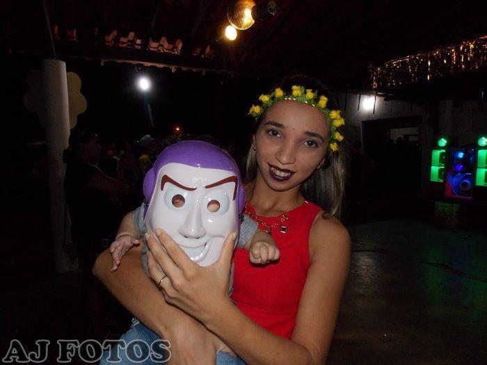 Prefeitura realiza carnaval para as crianças. - Imagem 1