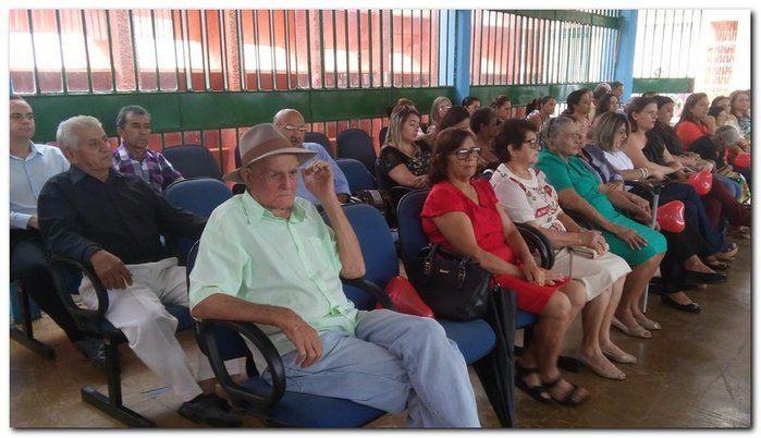 Câmara de Vereadores presta homenagem as Mulheres inhumenses - Imagem 10