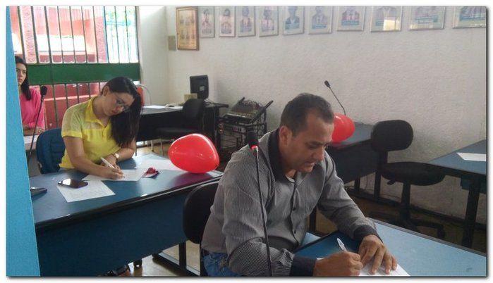 Câmara de Vereadores presta homenagem as Mulheres inhumenses - Imagem 3