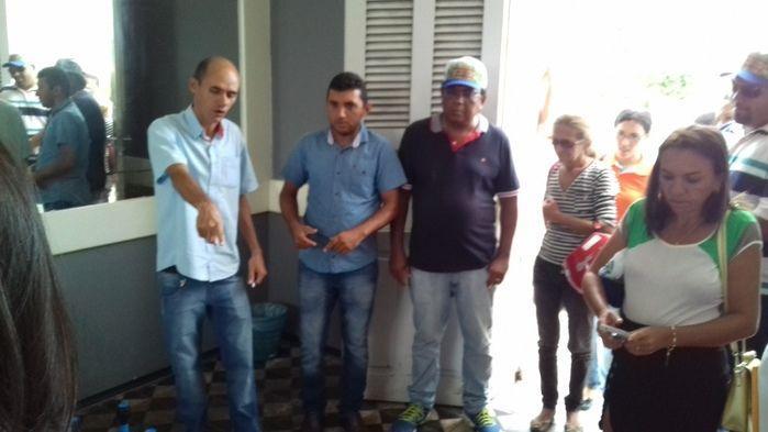 Secretário Everaldo  participa de lanc. do programa Sertão Irrigado - Imagem 53