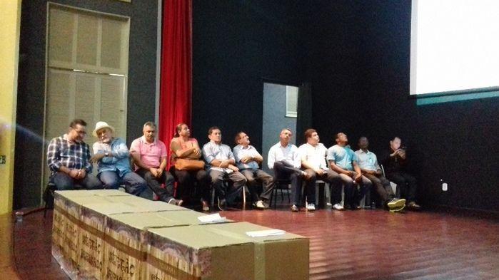 Secretário Everaldo  participa de lanc. do programa Sertão Irrigado - Imagem 16