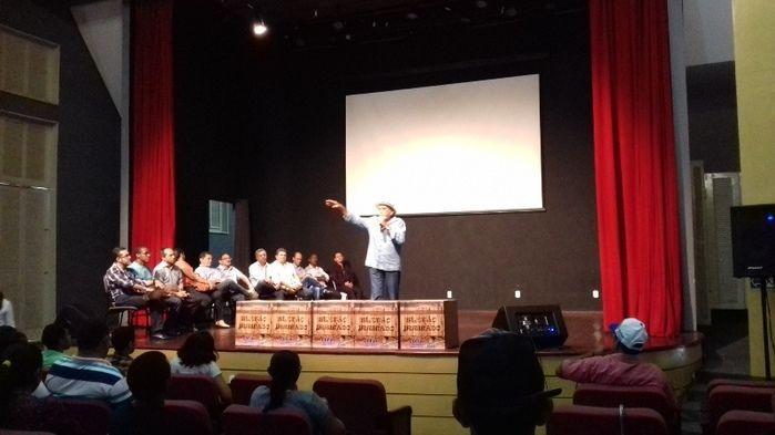 Secretário Everaldo  participa de lanc. do programa Sertão Irrigado - Imagem 27