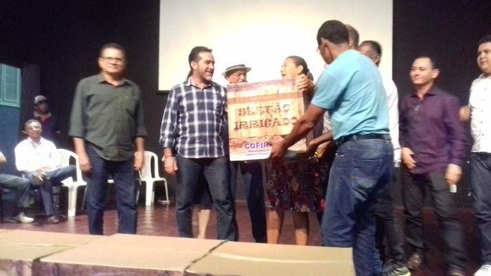 Secretário Everaldo  participa de lanc. do programa Sertão Irrigado - Imagem 42