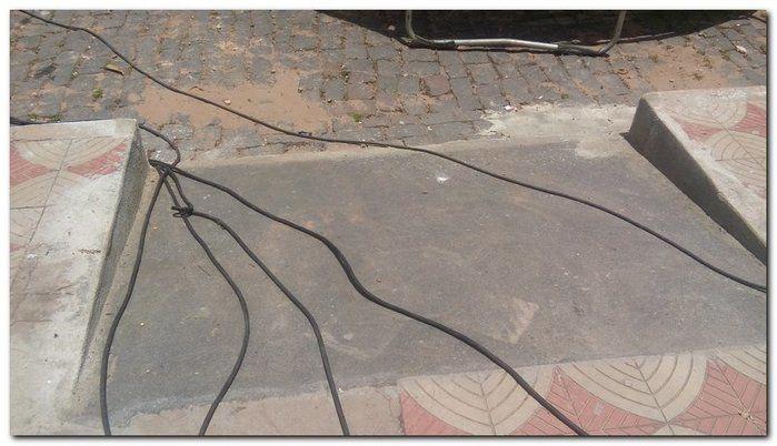 Prefeitura de Inhuma realiza serviço de conservação das Praças - Imagem 10