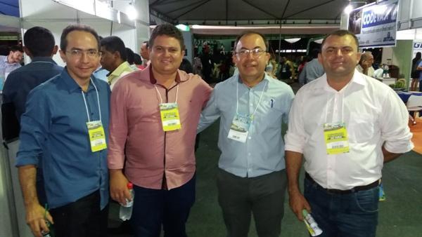 Prefeito e equipe participam do congresso das cidades - Imagem 3