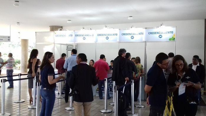 Prefeito Valmir Barbosa, e equipe buscam parcerias no Congresso - Imagem 35