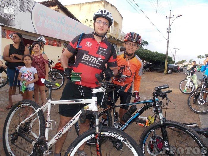 Centenas de ciclistas participaram da realização do II Cicloturismo - Imagem 52