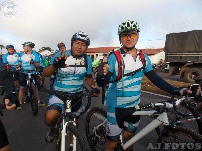 Centenas de ciclistas participaram da realização do II Cicloturismo - Imagem 47