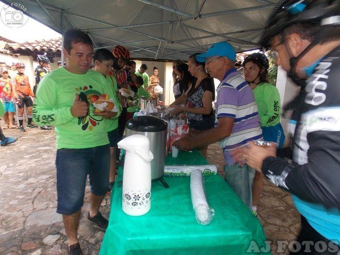 Centenas de ciclistas participaram da realização do II Cicloturismo - Imagem 9