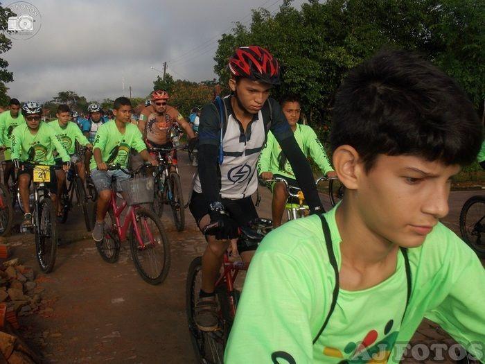 Centenas de ciclistas participaram da realização do II Cicloturismo - Imagem 59