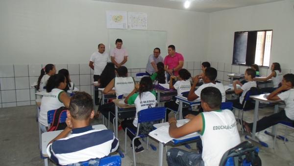  Prefeito Tairo visita escolas da rede municipal de ensino  - Imagem 6