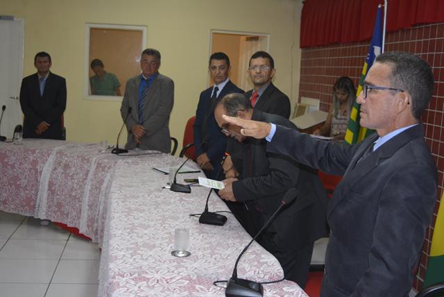 Presidente da Câmara, Rogerio Mota assume prefeitura de Pimenteiras - Imagem 3