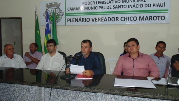 Audiência pública sobre o matadouro é realizada em Santo Inácio     - Imagem 14