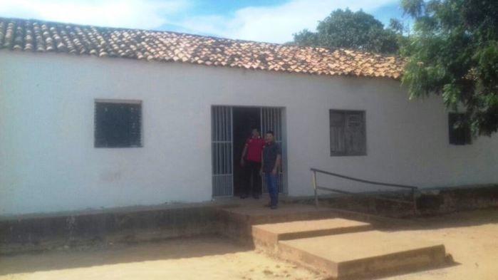 Vereadores comprovam: Não há merenda escolar nas escolas municipais - Imagem 1