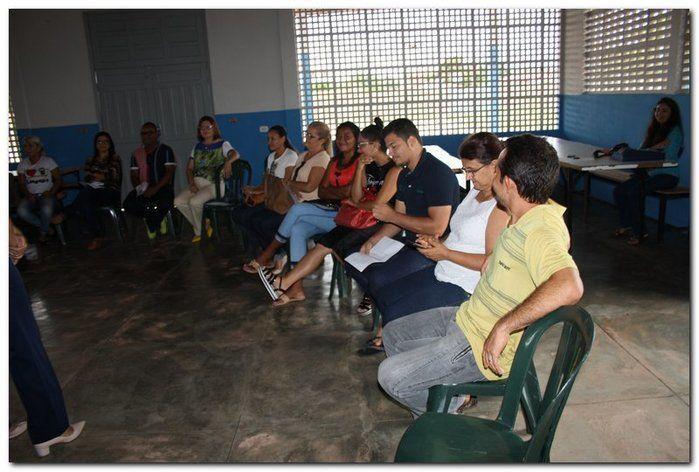 Secretária de Assistência Social reúne técnicos em capacitação - Imagem 4