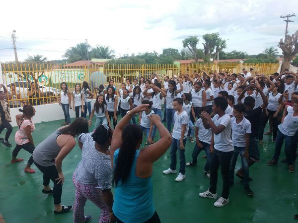 Ano letivo tem início em Santo Inácio com presença de pais - Imagem 12