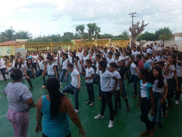 Ano letivo tem início em Santo Inácio com presença de pais - Imagem 6