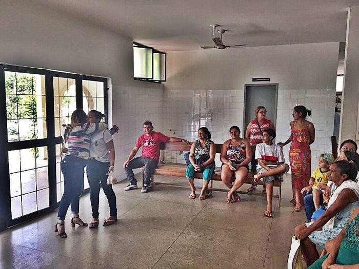 Funcionárias e pacientes recebem homenagem no dia 8 de março - Imagem 6