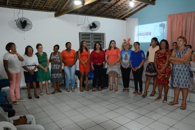 Prefeitura e Câmara realizaram Homenagem as Mulheres - Imagem 37