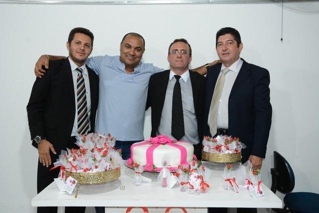 Prefeitura e Câmara realizaram Homenagem as Mulheres - Imagem 99