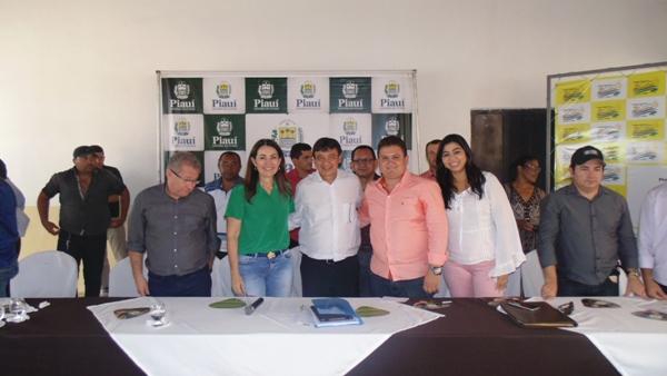 Governador Wellington Dias visita Santo Inácio do Piauí   - Imagem 56