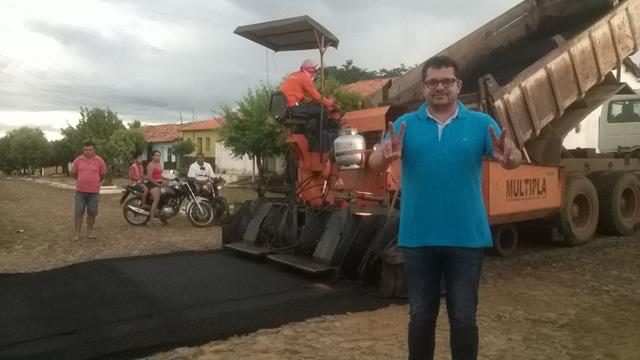 Prefeito e vice de Pimenteiras reassume comando do município  - Imagem 1