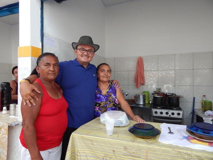 Prefeito visita feirantes 