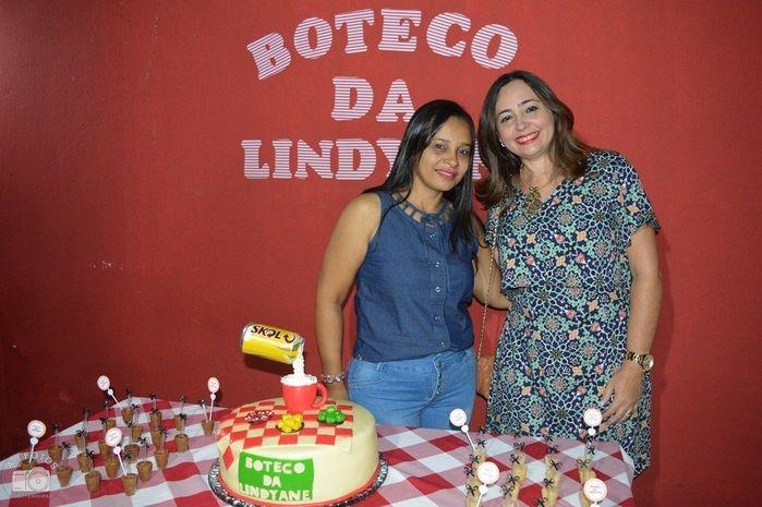 Amigas realizam aniversário surpresa para Secretária da SEMTAS. - Imagem 24