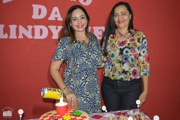 Amigas realizam aniversário surpresa para Secretária da SEMTAS. - Imagem 29