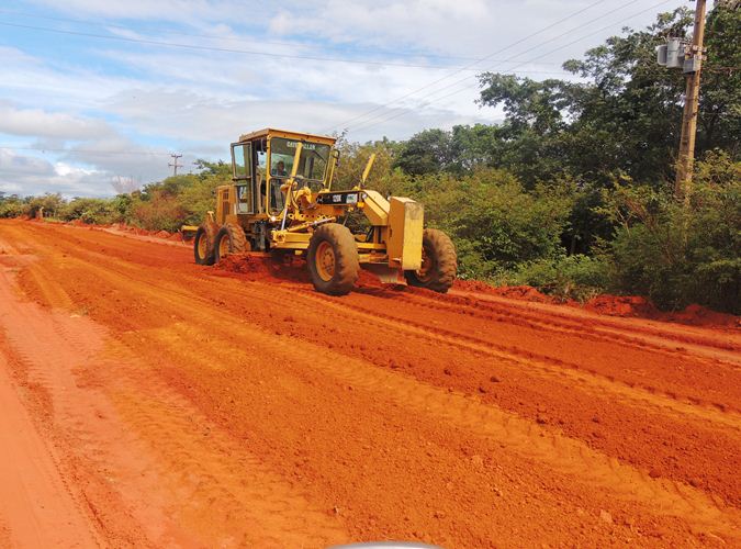 Município recupera estradas da zona rural de Pedro II - Imagem 24