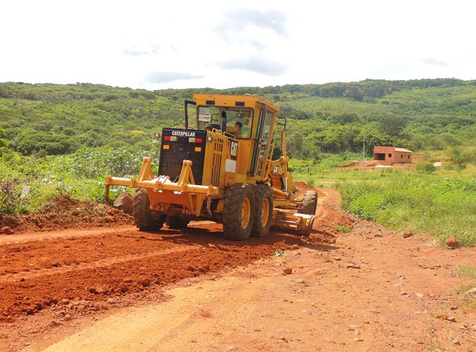 Município recupera estradas da zona rural de Pedro II - Imagem 5