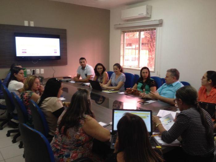 Secretária participa da II Reunião da Diretoria Executiva da UNDIME - Imagem 2